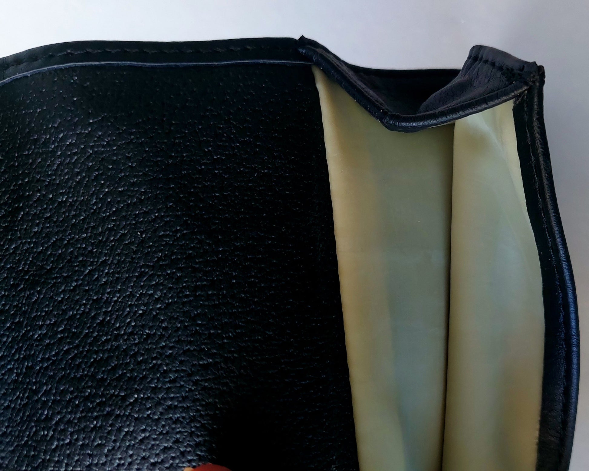 Handmade Tobacco Pouch with Latex Lining – Vegan Leather – Durable & Stylish – Black / Grey / Olive - GreekproducTreasures